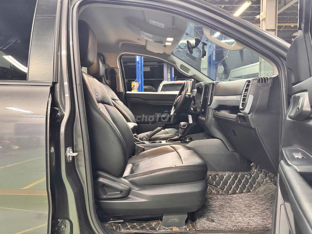 FORD RANGER XLS AT 4X4 CÁ NHÂN 2024 - 22000KM. Mua bán Ô tô tại Quận Tân Bình Tp Hồ Chí Minh được đăng bởi Mr Hoài SÀI GÒN FORD  hình 9