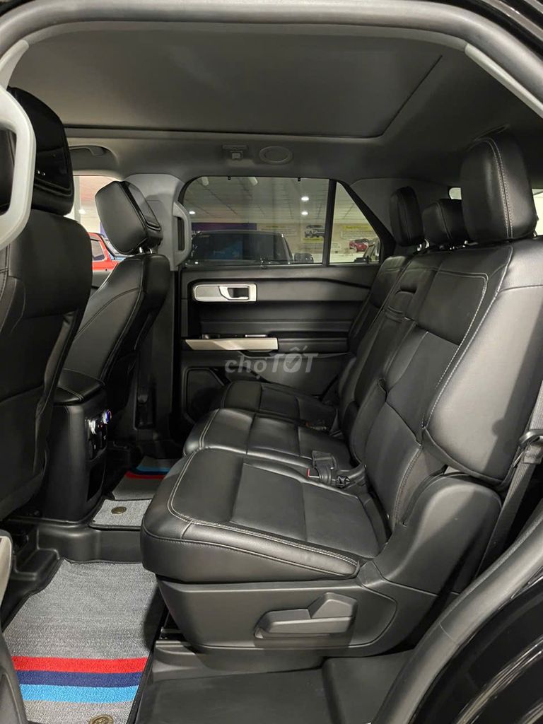 Ford Explorer 2021 - 59700 km. Mua bán Ô tô tại Quận 3 Tp Hồ Chí Minh được đăng bởi Lương Hoàng Long hình 13