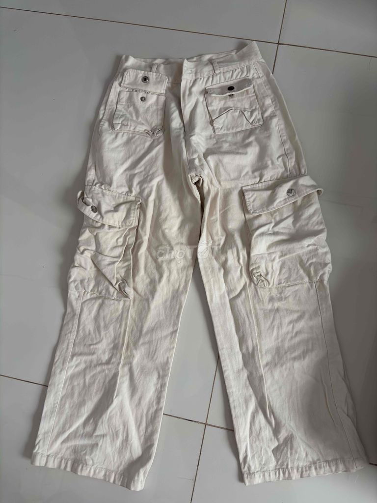Quần túi hộp Nữ size M Mới. Mua bán Quần áo tại Huyện Hàm Thuận Bắc Bình Thuận được đăng bởi Hà Thiên hình 1