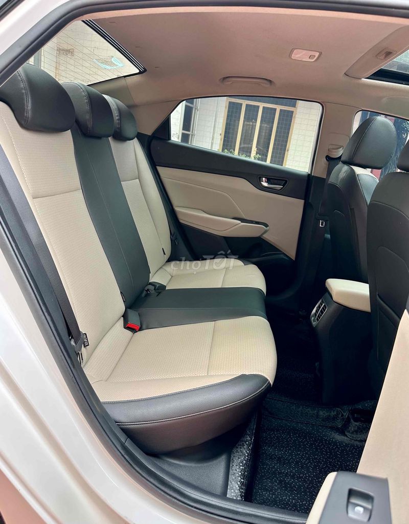 Huyndai Accent bản Full Cửa Nóc 2021 - 38000 km. Mua bán Ô tô tại Huyện Krông Pắc Đắk Lắk được đăng bởi Trần Viễn hình 9