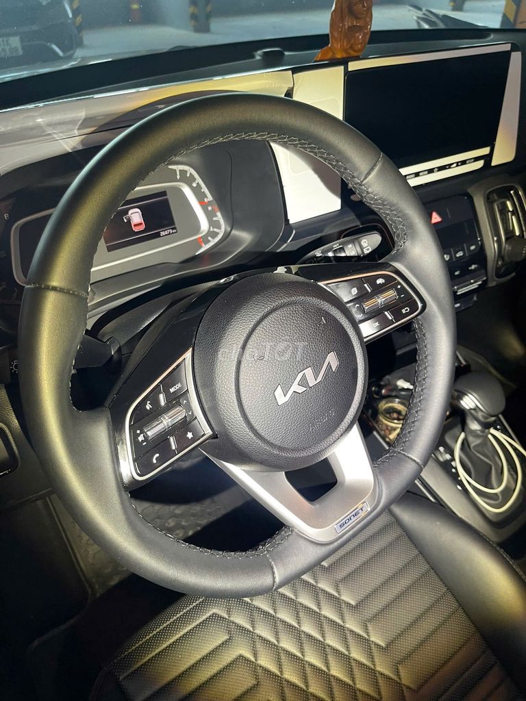 KIA SONET PREMIUM 2024 GIA ĐÌNH LƯỚT 1 CHỦ ZIN 99%. Mua bán Ô tô tại Quận 4 Tp Hồ Chí Minh được đăng bởi Hiếu hình 7