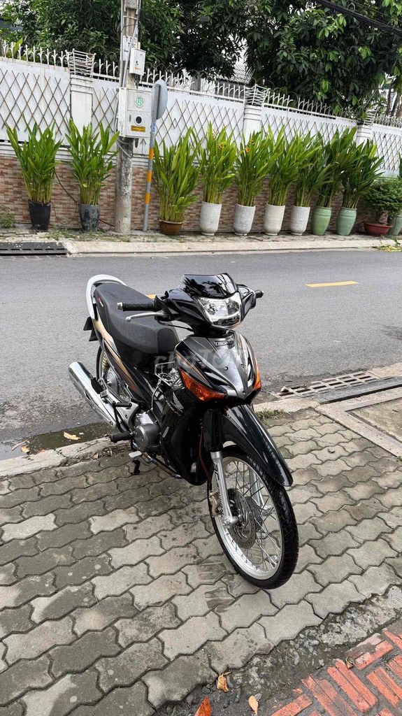Honda Future X 125 FI 2011 черный