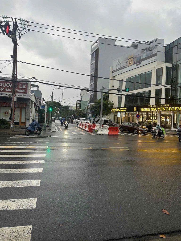 Аренда · 2 комн. · 180 м² · Quận Sơn Trà, ул. nguyễn văn thoại