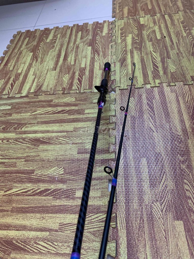 Cần câu cá Đen tím 4kg. Mua bán Đồ thể thao, Dã ngoại tại Huyện Việt Yên Bắc Giang được đăng bởi Đức Thuậnn hình 1