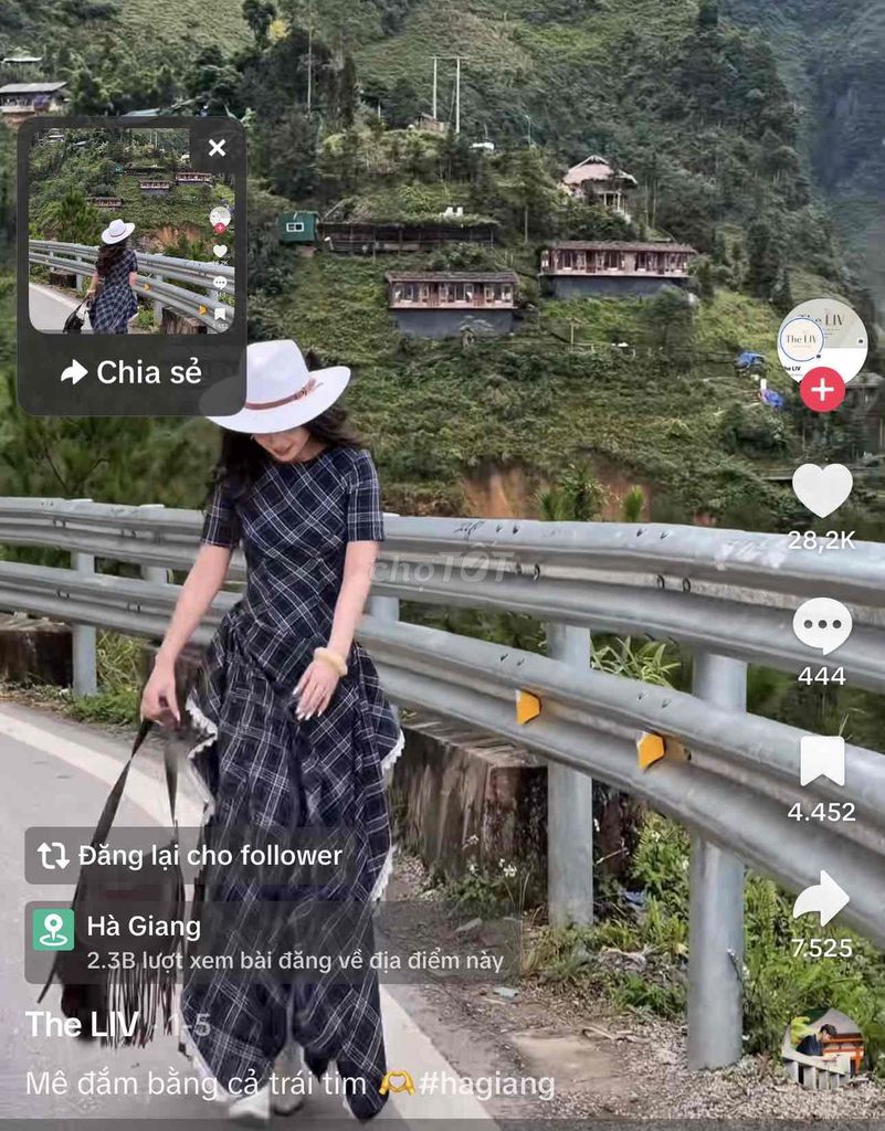 Đầm Nữ Kẻ Caro Đen Trắng Size S. Mua bán Quần áo tại Quận Ngũ Hành Sơn Đà Nẵng được đăng bởi Hoàng Anh hình 1
