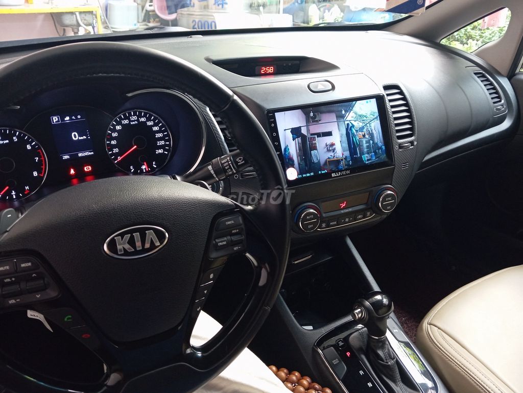 Kia Cerato 2016 1.6 AT - 85000 km