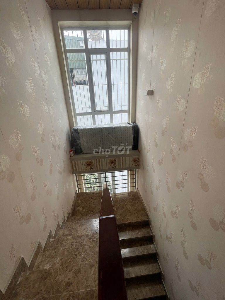 Nguyên căn Ngọc Thụy Lòn Biên Gara ô tô 3 tầng 90m2 4 ngủ 18 triệu - ảnh 4