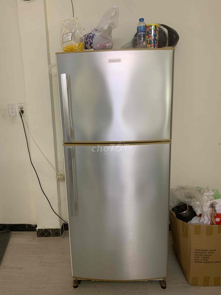 tủ lạnh electrolux giá rẻ