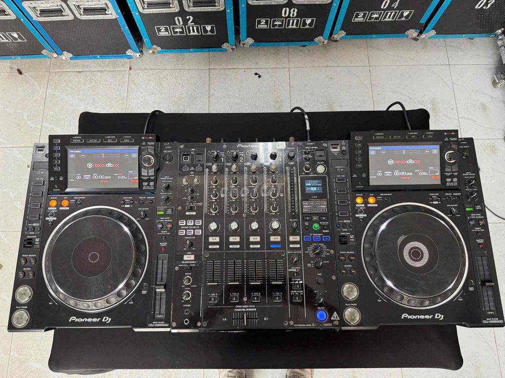Thanh lý Mixer và đầu CDJ. Mua bán Tivi, Âm thanh tại Quận Bình Thạnh Tp Hồ Chí Minh được đăng bởi Huyền Nguyễn hình 1