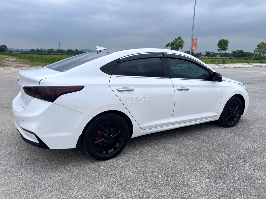 Hyundai Accent 2020 1.4AT - 72100 km. Mua bán Ô tô tại Huyện Hà Trung Thanh Hóa được đăng bởi Nguyễn đức Tuân hình 5