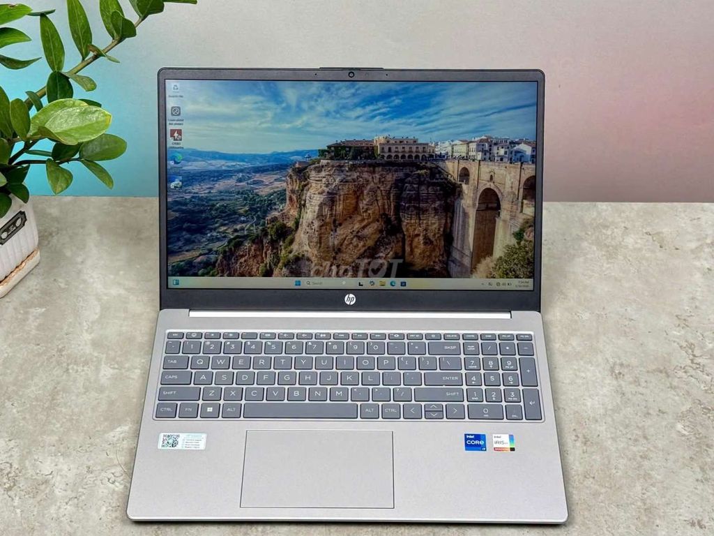 HP 15-fd0083TU i7-1355U 15.6 inch 16GB/512GB. Mua bán Laptop tại Quận Bình Thạnh Tp Hồ Chí Minh được đăng bởi Vũ Quang Khải hình 1