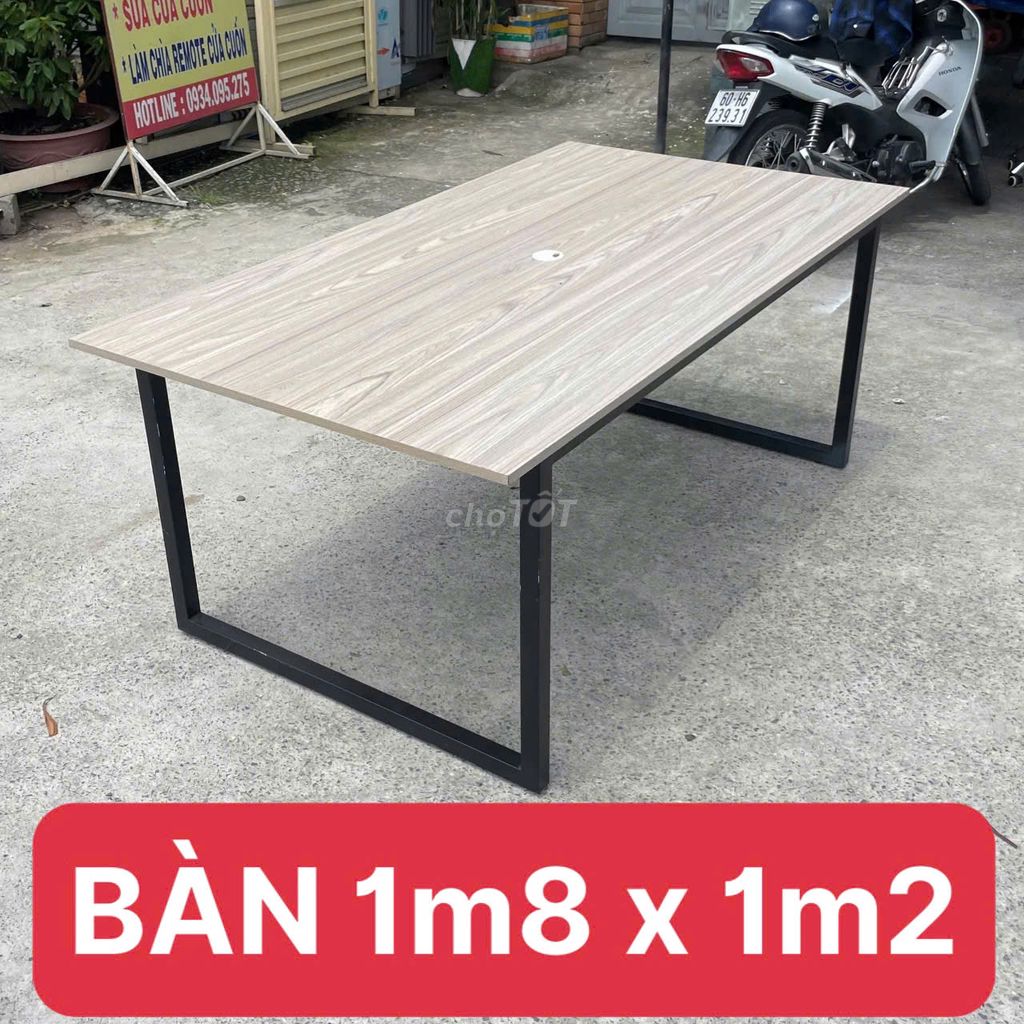 bàn hộp @ bàn làm việc nhóm @ bàn chân sắt 1m8