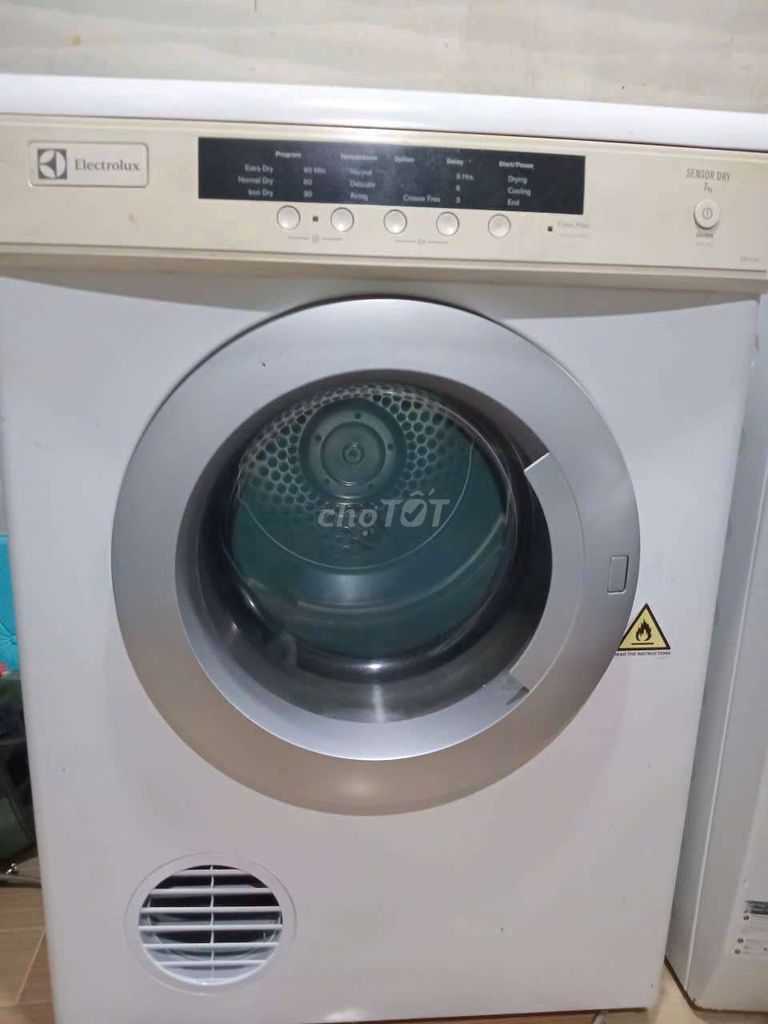 Thanh lý máy sấy Electrolux 7kg có BH. Mua bán Máy giặt tại Quận 10 Tp Hồ Chí Minh được đăng bởi Quí Vũ Official hình 1