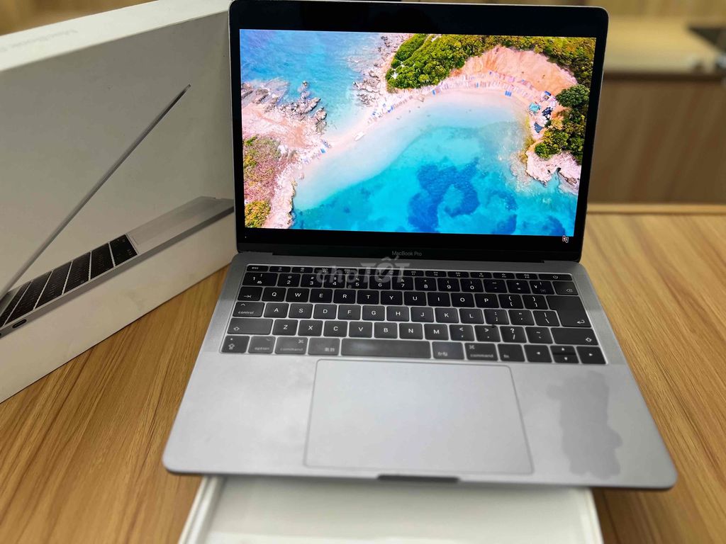 Macbook Pro I5-2017, Ram 8G, SSD 256G Full Box. Mua bán Laptop tại Thành phố Long Xuyên An Giang được đăng bởi Laptop Mai Lý Nghĩa hình 1