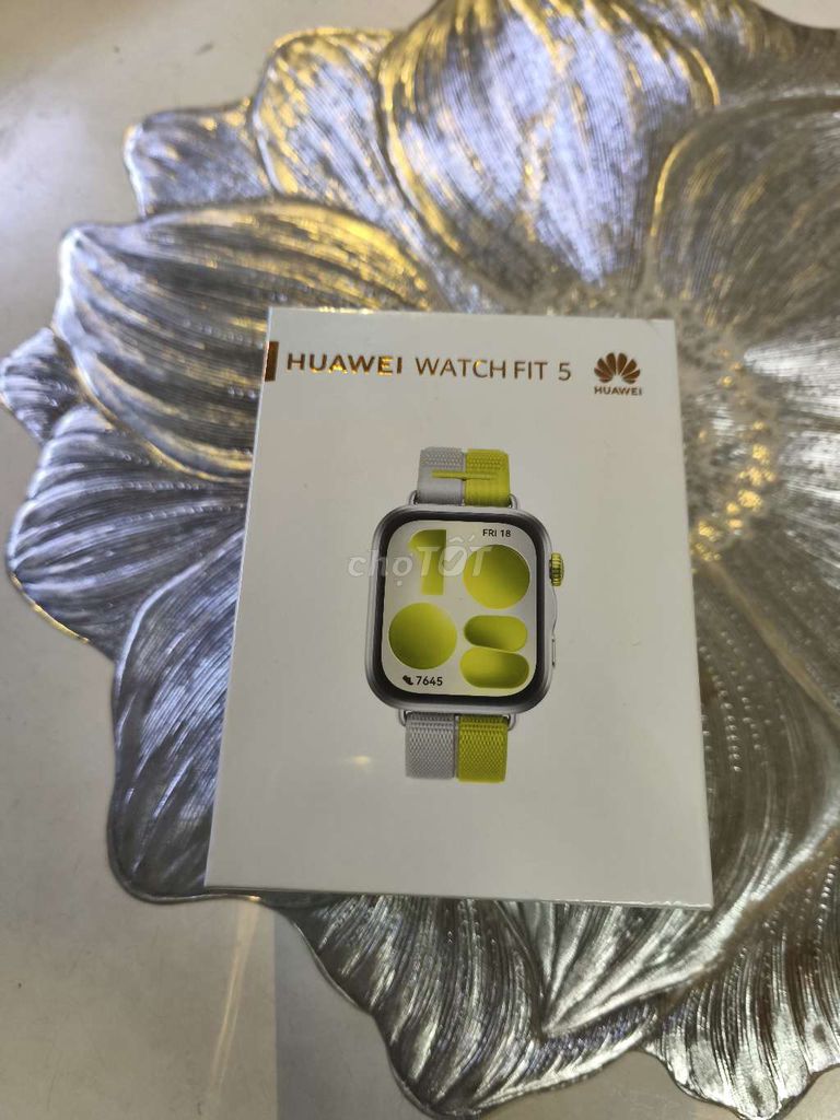 Huawei Watch Fit 5 NFC Newseal. Mua bán Thiết bị đeo thông minh tại Quận Hoàng Mai Hà Nội được đăng bởi LongHung Mobile hình 1