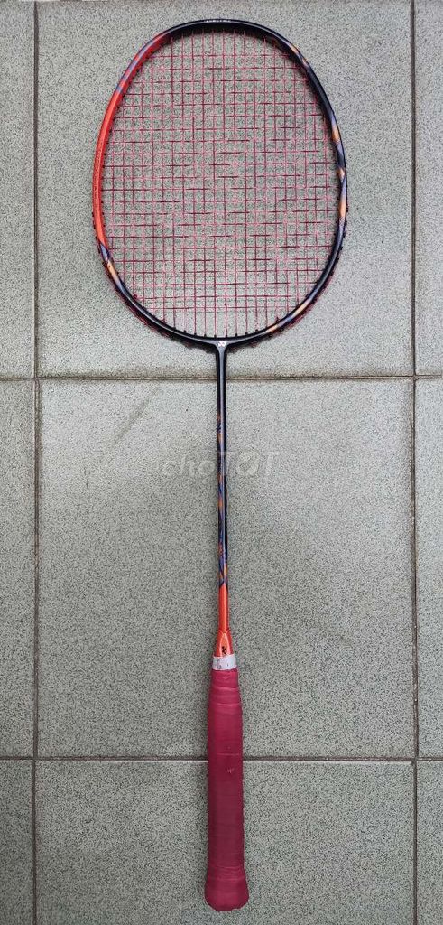 Vợt cầu lông Yonex Astrox 77 Tour