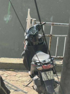 E thừa xe bán. Mua bán Xe máy tại Quận Thanh Xuân Hà Nội được đăng bởi Anh Tuấn