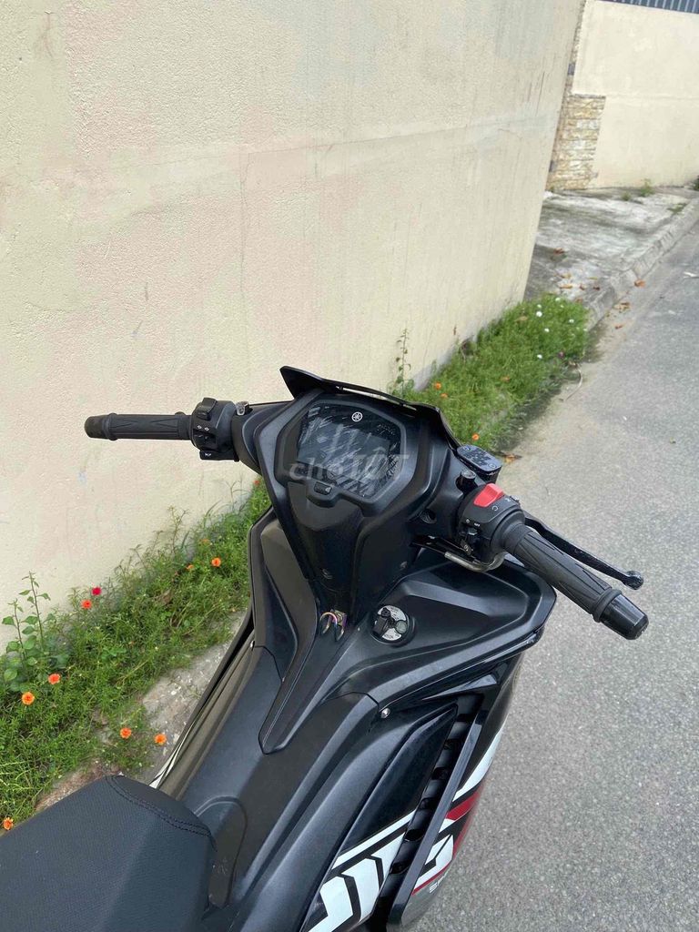 Мягкий чехол Yamaha Exciter 155, черный, основные характеристики
