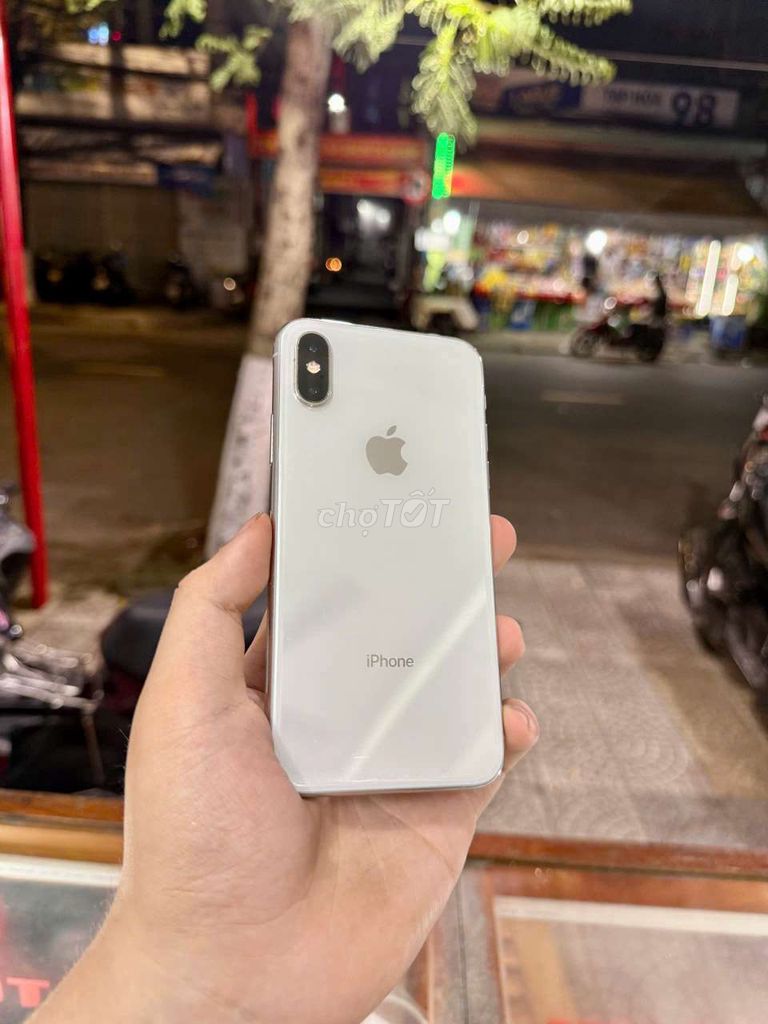 Bán iPhone Xs 64GB