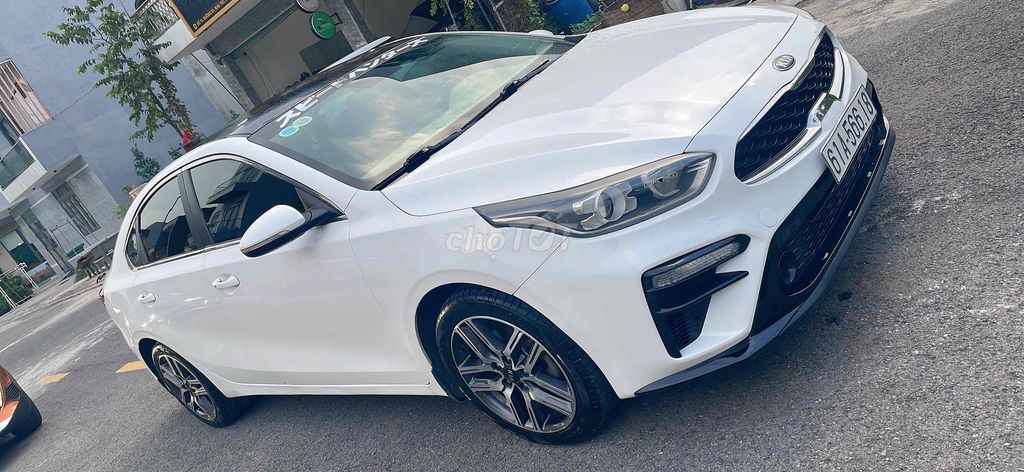 Kia Cerato mẫu mới đăng kí 2019 - 95000 km. Mua bán Ô tô tại Thành phố Dĩ An Bình Dương được đăng bởi Phan văn Độ hình 2