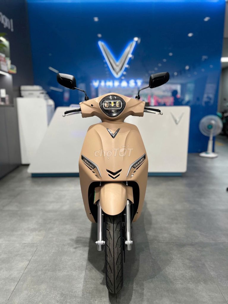VINFAST FELIZ 2025 - FELIZ CHẠY 2 PIN_BẢN MỚI. Mua bán Xe máy tại Quận Tân Phú Tp Hồ Chí Minh được đăng bởi VinFast Official Store hình 2