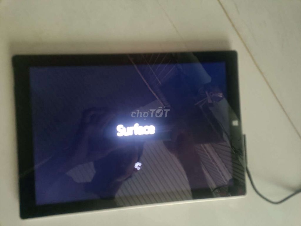 Máy tính bảng Microsoft Surface. Mua bán Máy tính bảng tại Thành phố Thuận An Bình Dương được đăng bởi le hoang liem hình 1