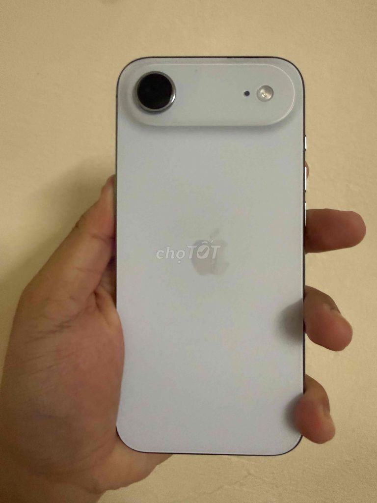 Apple iPhone 17 Air Trắng. Mua bán Điện thoại tại Quận Tây Hồ Hà Nội được đăng bởi Magic hình 1