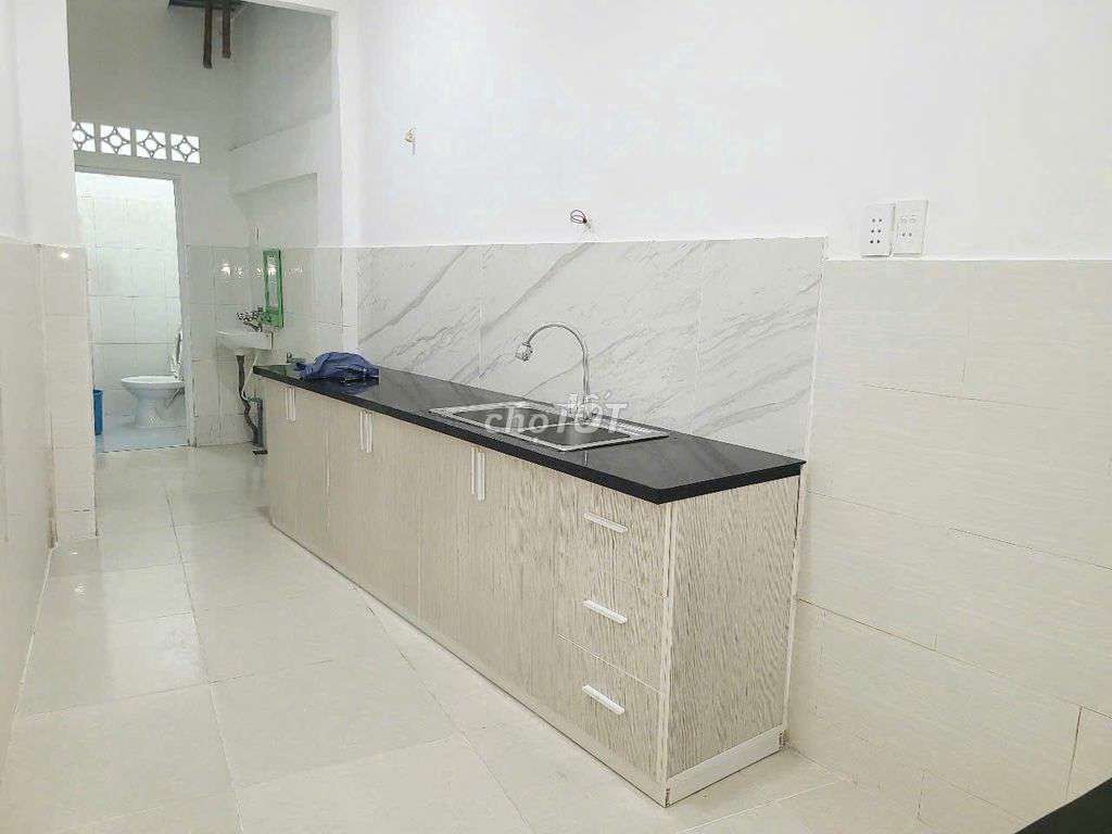 Аренда · 2 комн. · 60 м² · Quận 7, ул. Đường Lê Văn Lương