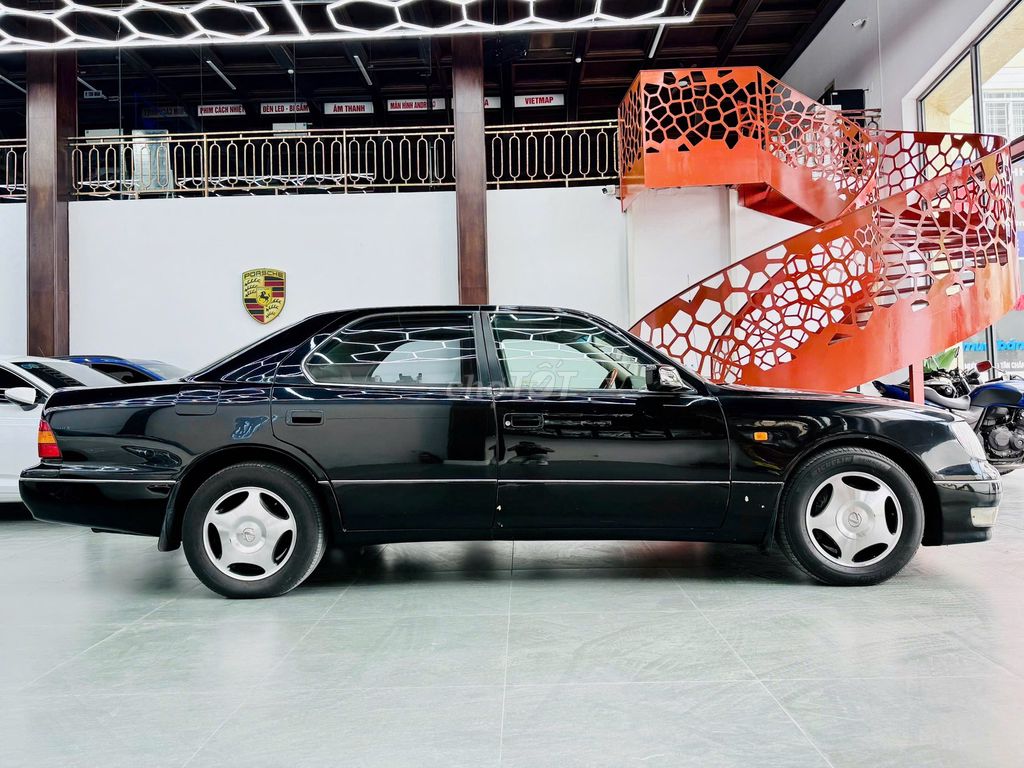 Lexus LS 1998  - 100000 km. Mua bán Ô tô tại Quận 12 Tp Hồ Chí Minh được đăng bởi Xuân Trung hình 4