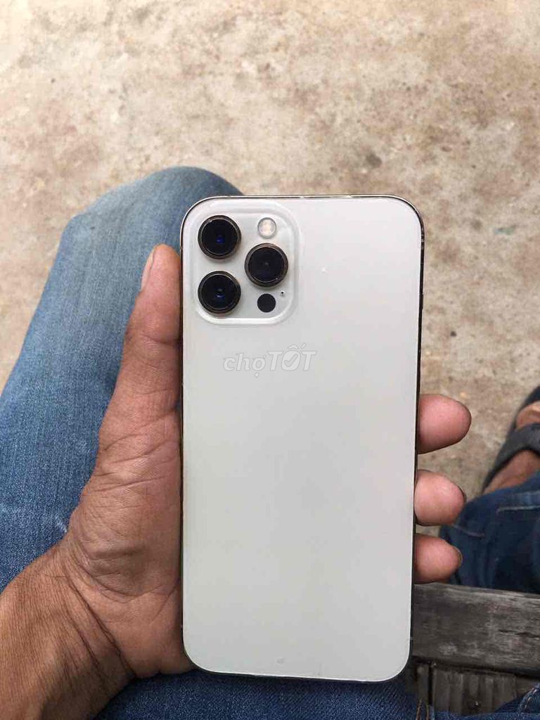 Apple iPhone 12 Pro Max 128GB Bạc đã thay màn hình. Mua bán Điện thoại tại Huyện Trần Đề Sóc Trăng được đăng bởi Ly Minh Nhat hình 1