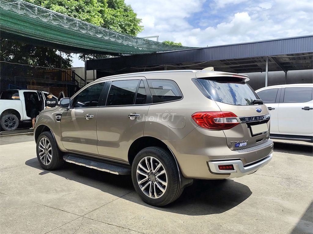 Ford Everest 2019 Titanium 2.0L AT 4x2 - 0 km. Mua bán Ô tô tại Quận 12 Tp Hồ Chí Minh được đăng bởi Xe Đẹp Minh Khôi hình 5