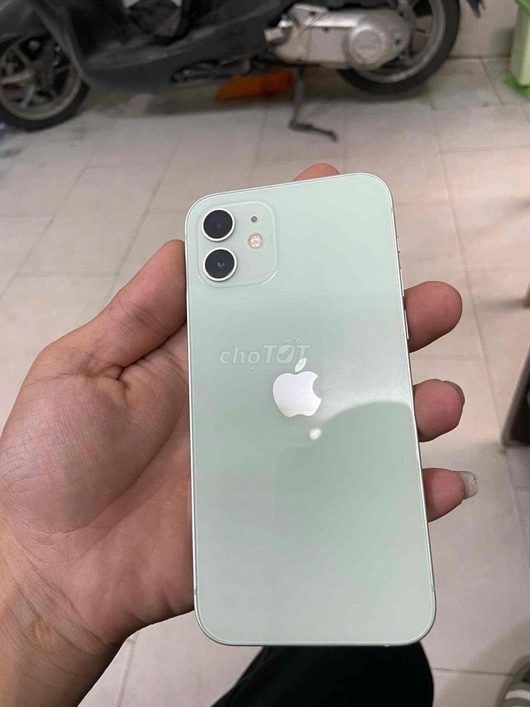 Thanh lí Iphone 12 bản LLA full chức năng