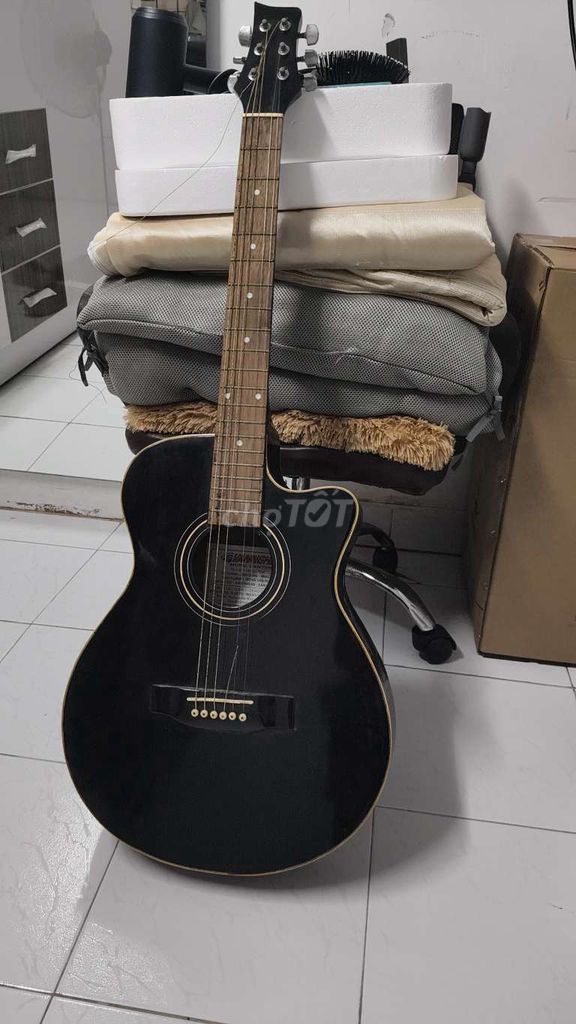 Đàn guitar acoustic Gỗ Đen. Mua bán Nhạc cụ tại Quận Bình Thạnh Tp Hồ Chí Minh được đăng bởi thien hình 1