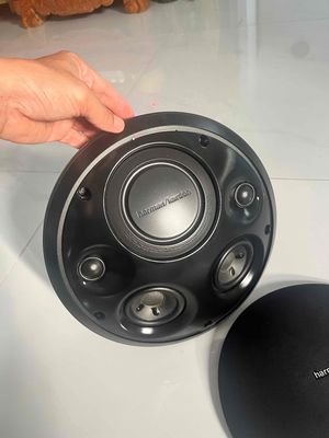 Loa Harman Kardon Onyx Studio là dòng loa di động. Mua bán Tivi, Âm thanh tại Quận Cẩm Lệ Đà Nẵng được đăng bởi Japan DM Shop