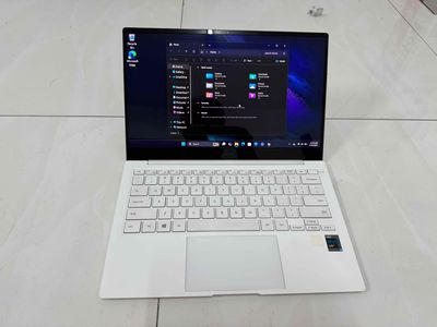 Samsung Galaxy Book Pro i5 8GB 256GB 13.3". Mua bán Laptop tại Quận 6 Tp Hồ Chí Minh được đăng bởi Chuyên mua bán điện thoại laptop