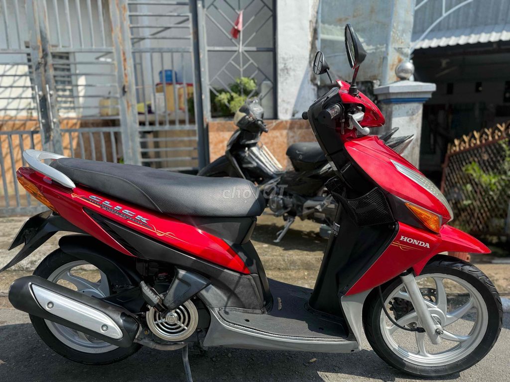 Honda Click 2011  B95GÓP CẦN CCCD ĐỦ 18t TRẢ 0₫. Mua bán Xe máy tại Quận Ninh Kiều Cần Thơ được đăng bởi XE MÁY HOÀNG YẾN hình 3
