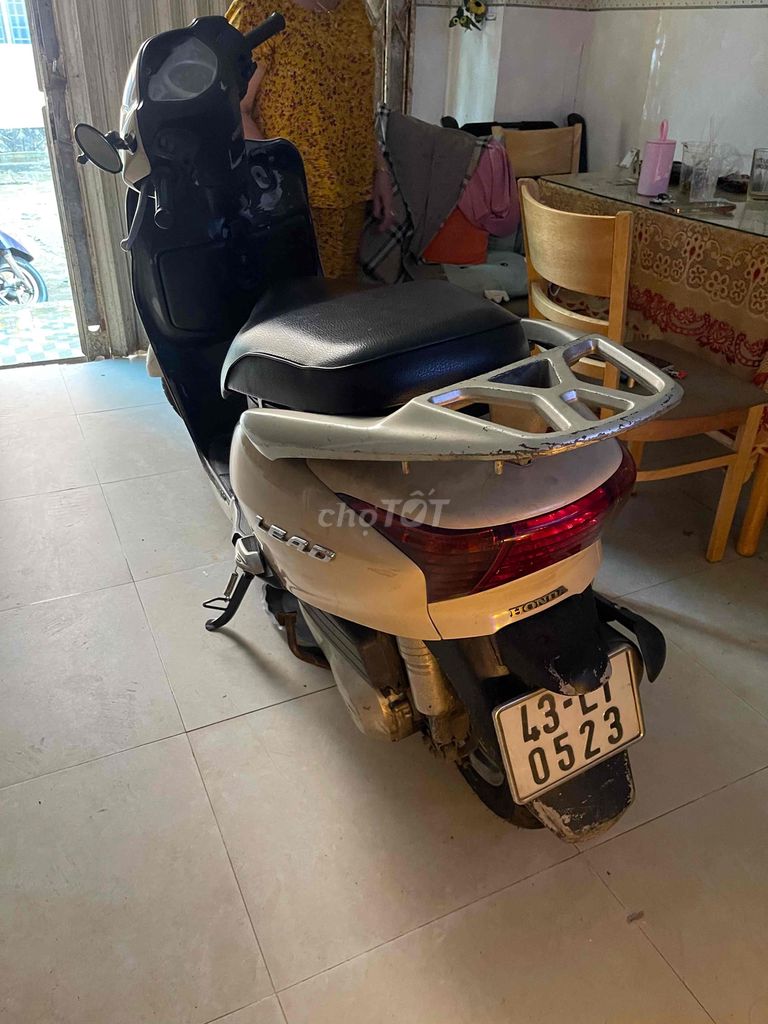 càn bán xe lead. Mua bán Xe máy tại Quận Sơn Trà Đà Nẵng được đăng bởi kiều Anh hình 3