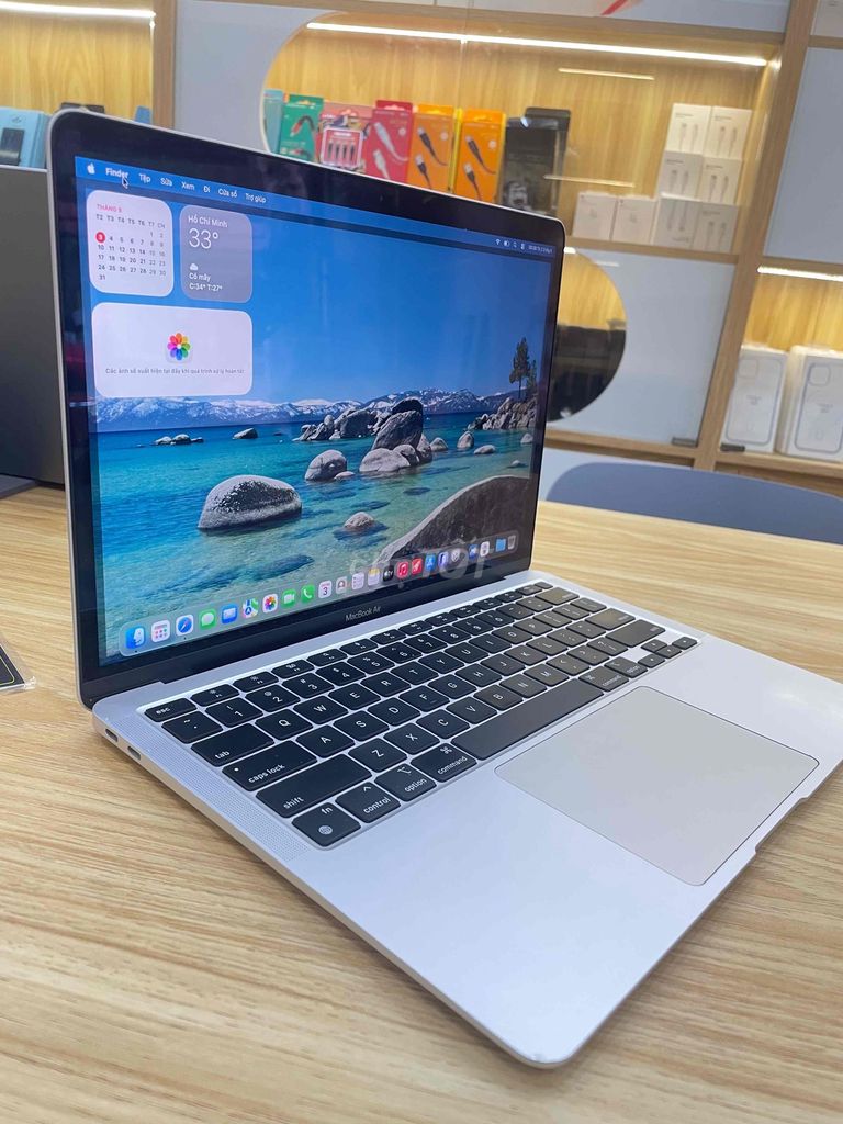 Apple MacBook Air M1 13.3 inch 8GB/256GB Bạc. Mua bán Laptop tại Quận 10 Tp Hồ Chí Minh được đăng bởi kl mobile hình 1