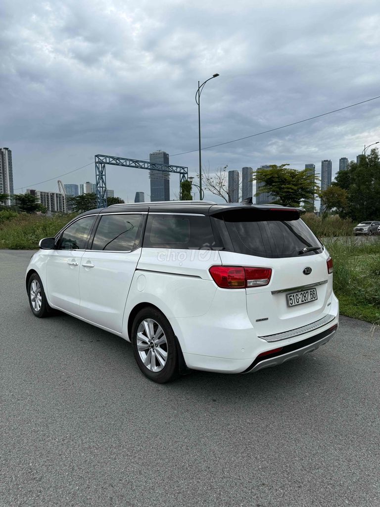 Kia Sedona 2017 Bản full. Mua bán Ô tô tại Quận Bình Thạnh Tp Hồ Chí Minh được đăng bởi dinhkhoa hình 4