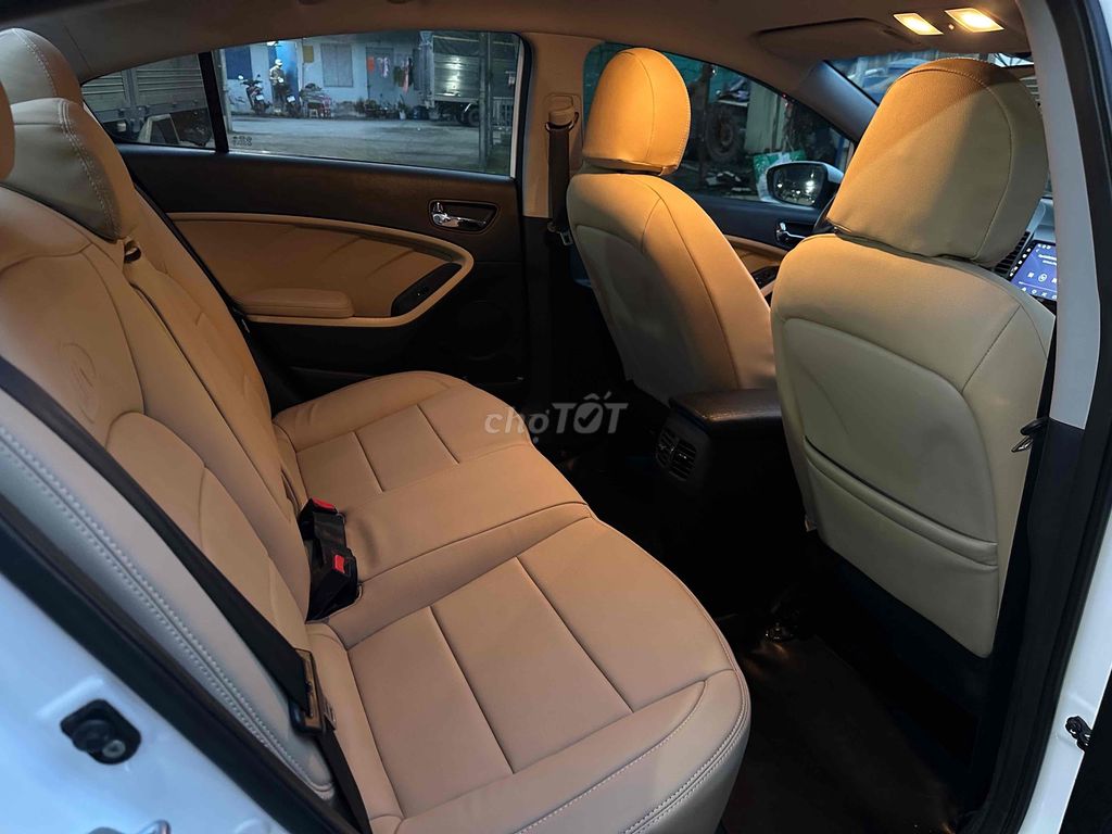 Kia Cerato 2016 1.6 MT - Đẹp Cực Phẩm 286Tr. Mua bán Ô tô tại Huyện Bình Chánh Tp Hồ Chí Minh được đăng bởi thành hình 16