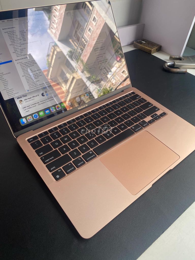 MACBOOK AIR M1_2020_8/256 không cấn móp