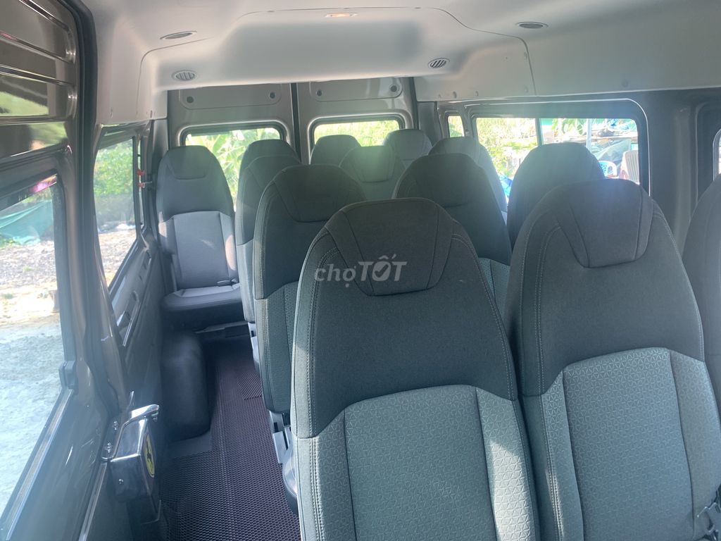FORD TRANSIT model 2023 XE CHỞ NHÂN VIÊN, ĐI KỸ. Mua bán Ô tô tại Quận Tân Phú Tp Hồ Chí Minh được đăng bởi Trần Thành hình 15