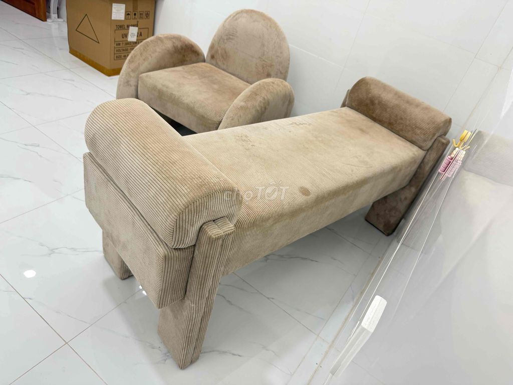 sofa đặt tại xưởng