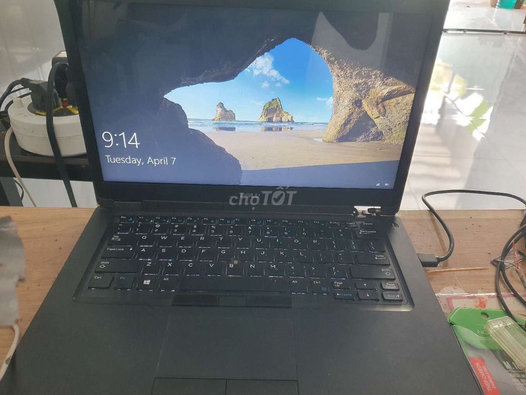 Dell Latitude 5480 i5-6300U 8GB. Mua bán Laptop tại Huyện Vĩnh Thạnh Cần Thơ được đăng bởi Sang hình 1