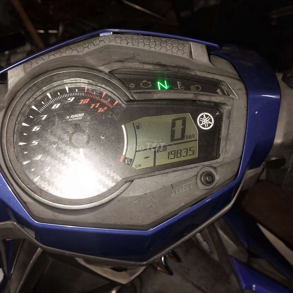 Xe ít đi cần bán. Mua bán Xe máy tại Quận Cầu Giấy Hà Nội được đăng bởi Hoàng hình 3