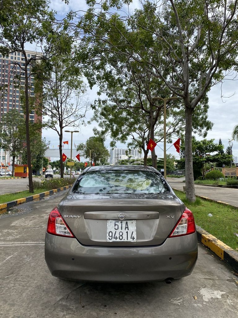 Nissan Sunny 2014 XV - 152400 km. Mua bán Ô tô tại Quận 7 Tp Hồ Chí Minh được đăng bởi TRUNG TRAN hình 9