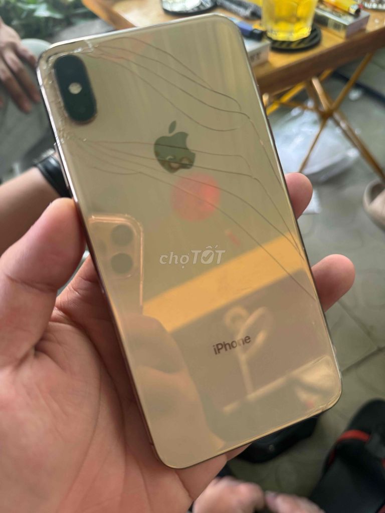 iPhone XS Max 256GB Vàng Vỡ Lưng. Mua bán Điện thoại tại Huyện Bình Chánh Tp Hồ Chí Minh được đăng bởi Chú Béo Store hình 1