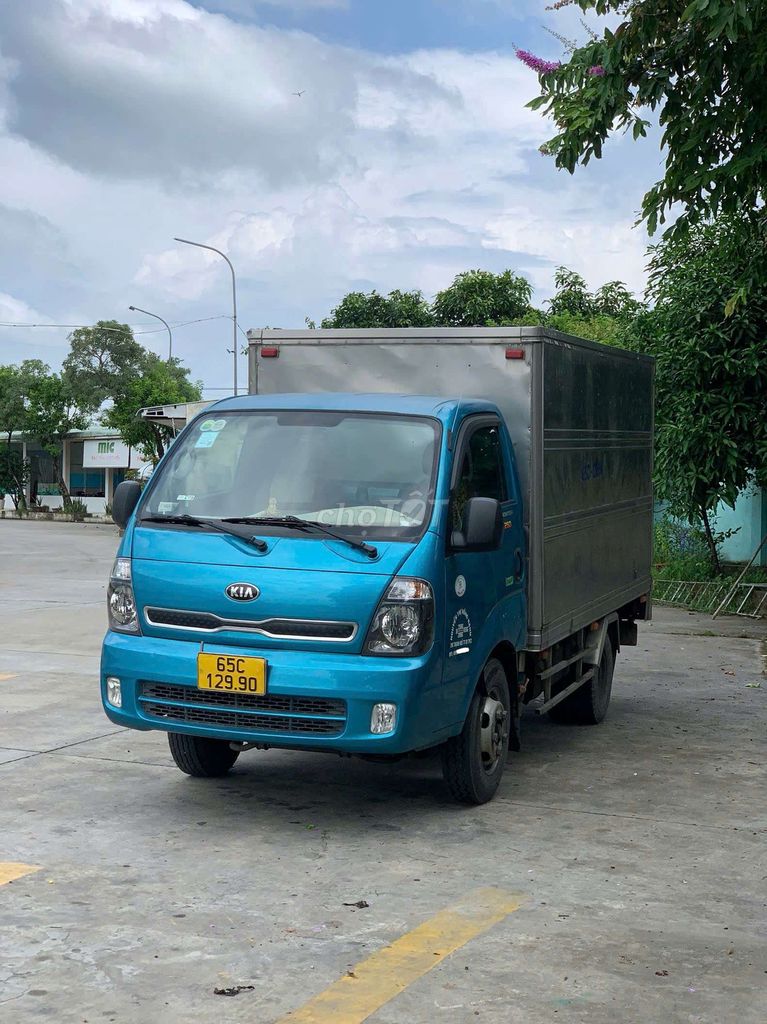 Kia K250 đời 2019 2tấn5  máy rin thùng full inox. Mua bán Xe tải, xe ben tại Quận Bình Thuỷ Cần Thơ được đăng bởi Hiếu Nghĩa Cần Thơ hình 3