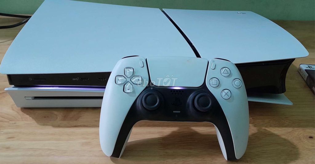 Ps5 slim bản đĩa và game nhện 2