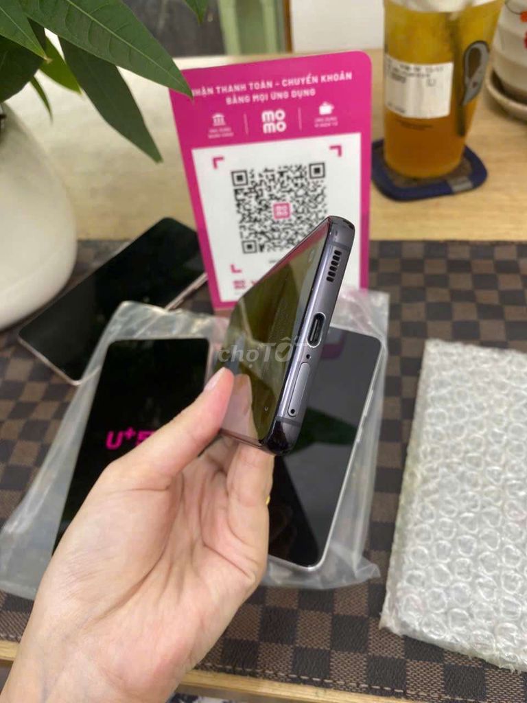 Samsung Galaxy S22 Đen plus 256GB - Còn Bảo Hành. Mua bán Điện thoại tại Quận 3 Tp Hồ Chí Minh được đăng bởi Minh phương hình 1